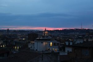 Una splendida vista su Roma dalla terrazza dell'Hotel Barberini che ha ospitato l'evento sulla comunicazione in sanità